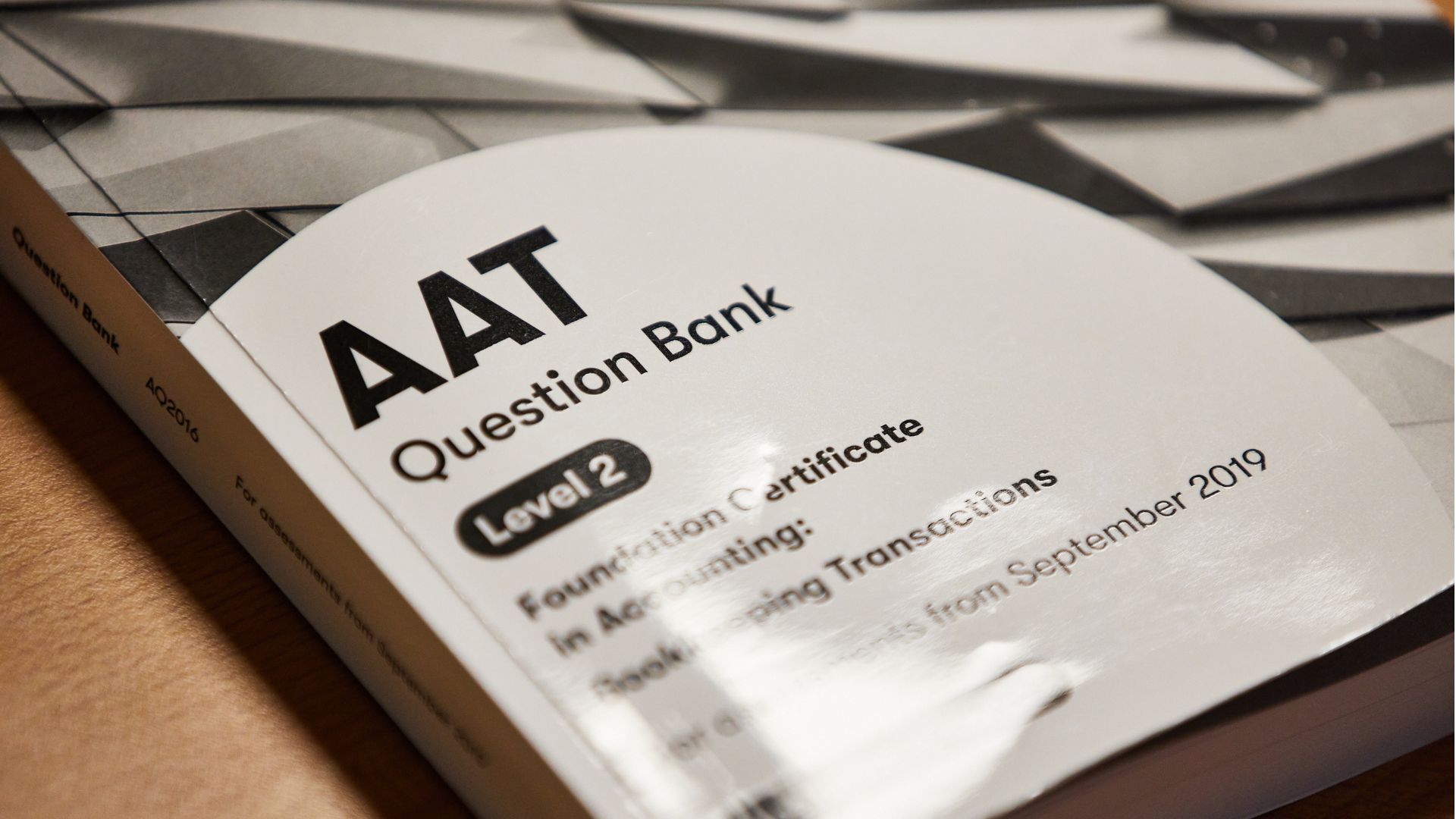 AAT Accounting & Bookkeeping study guide. 